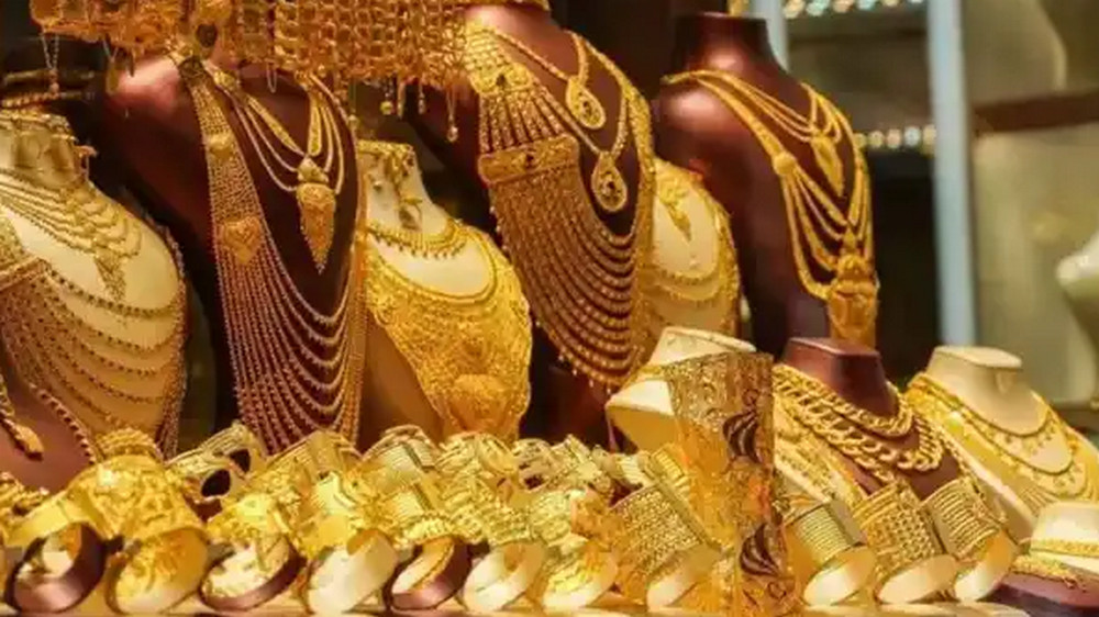 ৩ দফায় কমে লাফিয়ে বেড়ে গেল স্বর্ণের দাম