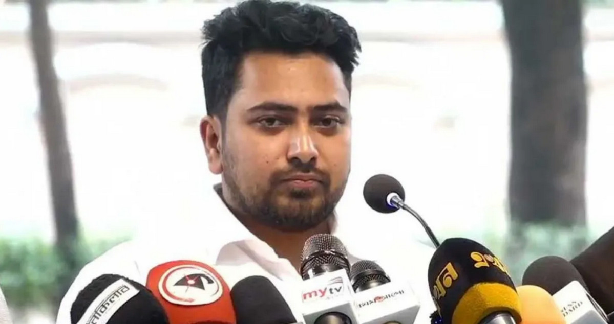 জাতীয় নির্বাচনে দুই আসন থেকে লড়বেন নাহিদ ইসলাম