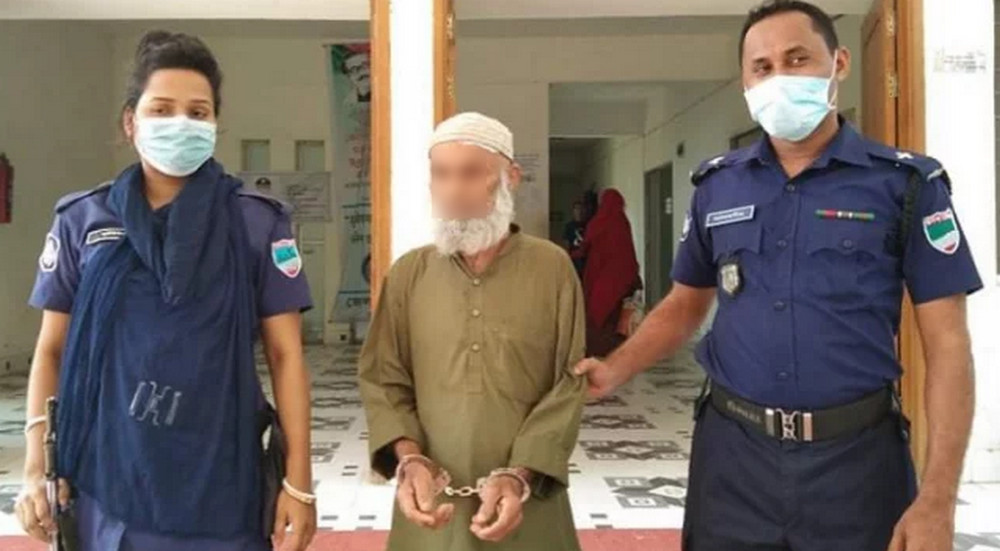 ১০০ টাকার লোভ দেখিয়ে তৃতীয় শ্রেণির ছাত্রীকে ধ/র্ষণ, ৭০ বৃদ্ধ আটক