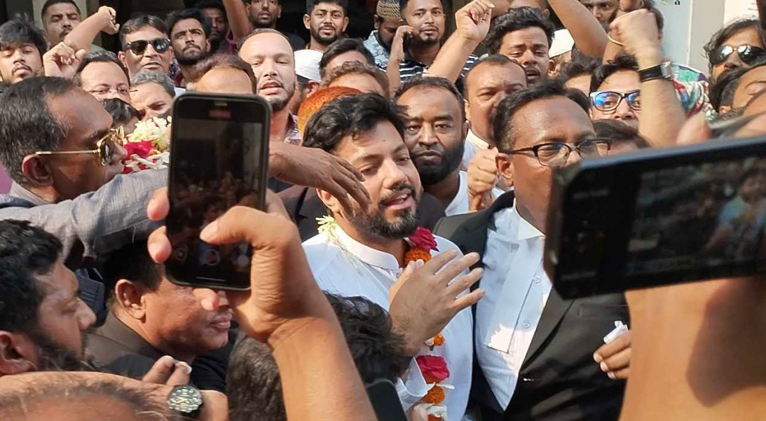 ভোটের ৫ বছর পর ঢাকা দক্ষিণের মেয়র হলেন ইশরাক
