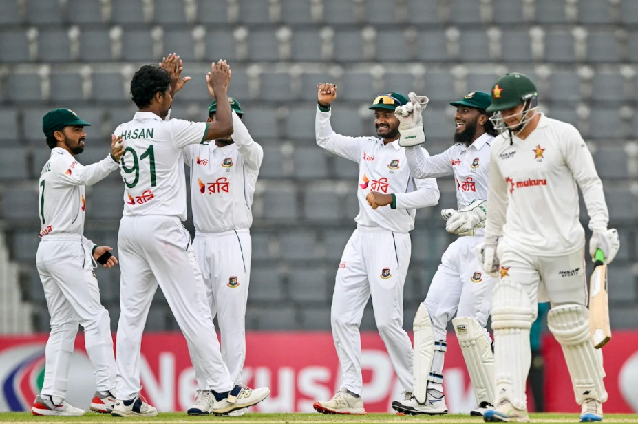 বিশেষ কারনে এখনও শুরু হয়নি বাংলাদেশের খেলা