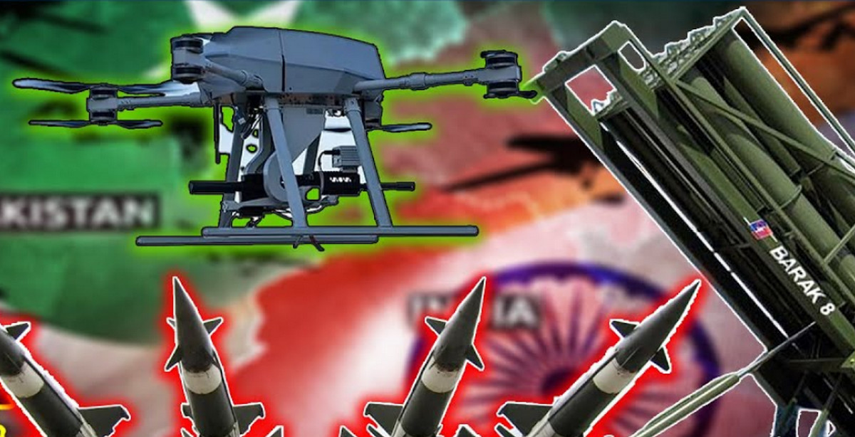 ৪০০ ড্রোনে ভারতের ঘাঁটিতে পাকিস্তানের পাল্টা হামলা