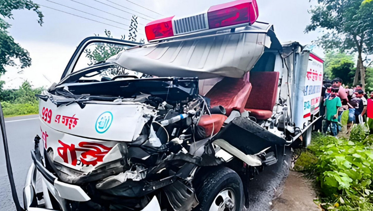 সৌদি প্রবাসীর মরদেহ নিয়ে ফেরার পথে সড়ক দুর্ঘটনায় প্রাণ হারালেন আরও দুই ভাই
