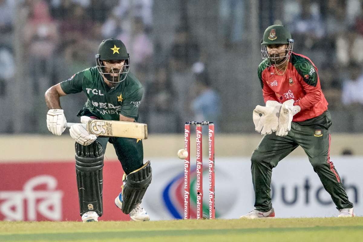 পাকিস্তানকে দাপুটে হারিয়ে প্রতিশোধ নিল বাংলাদেশ: মিরপুরে ৭ উইকেটের জয়!
