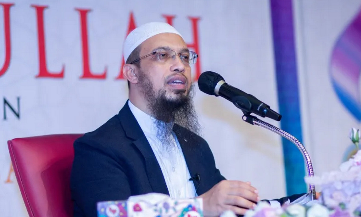 জর্দা বা গুলের নেশা করলে কি নামাজ হয় না, শায়খ আহমাদুল্লাহর