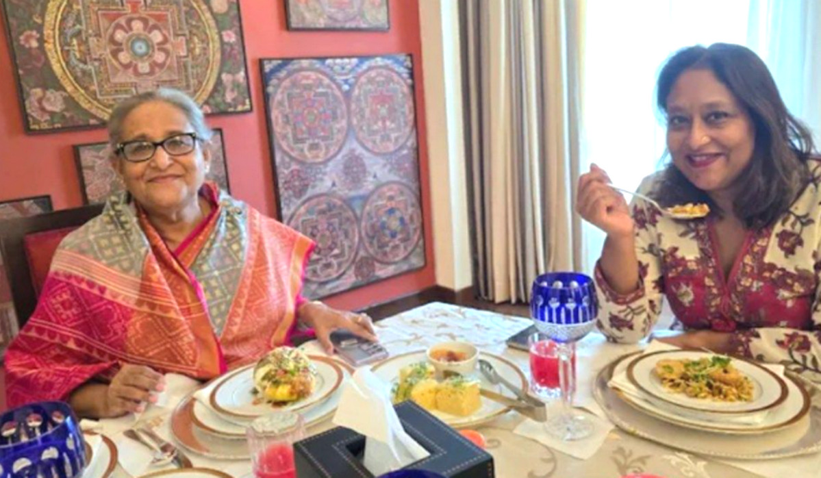 দিল্লির বাড়ি থেকে হাসিনা-পুতুলের রাজনৈতিক কৌশল