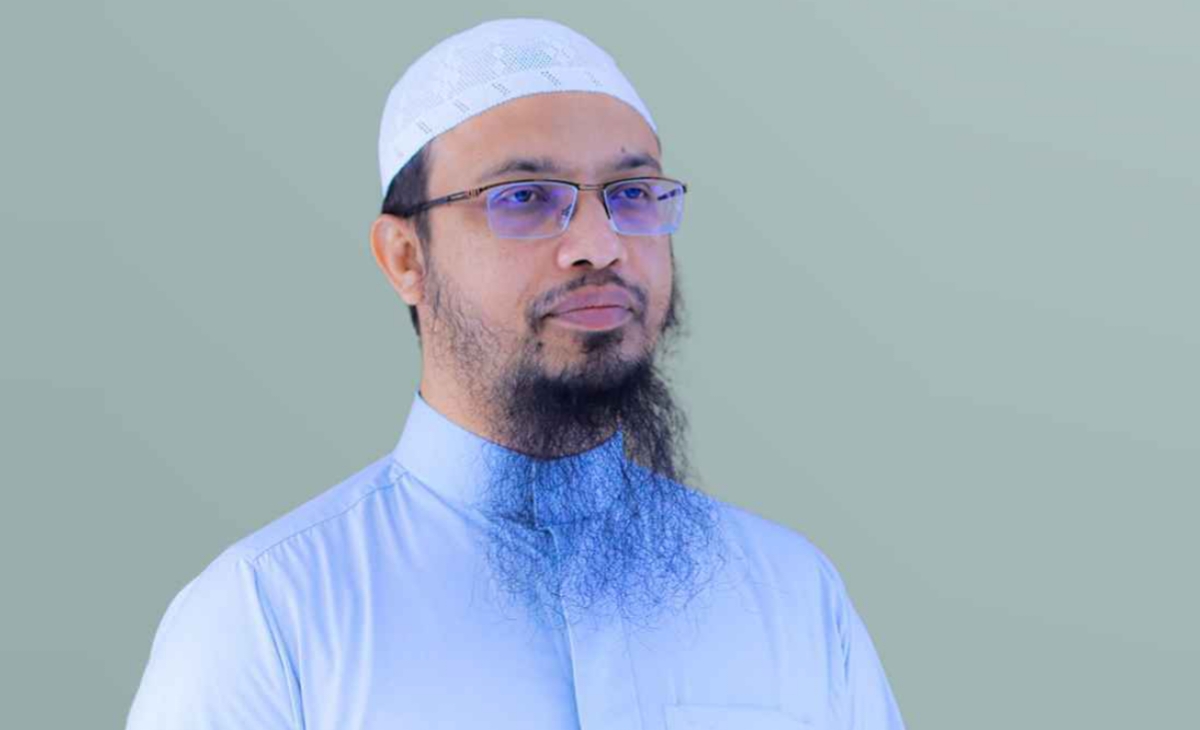 দুই শ্রেণীর মানুষের জীবনে সব সময় দুঃখ কষ্ট লেগেই থাকে