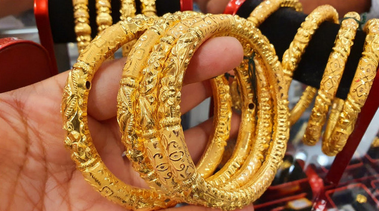 দেশের বাজারে নতুন করে বাড়ল সোনার দাম