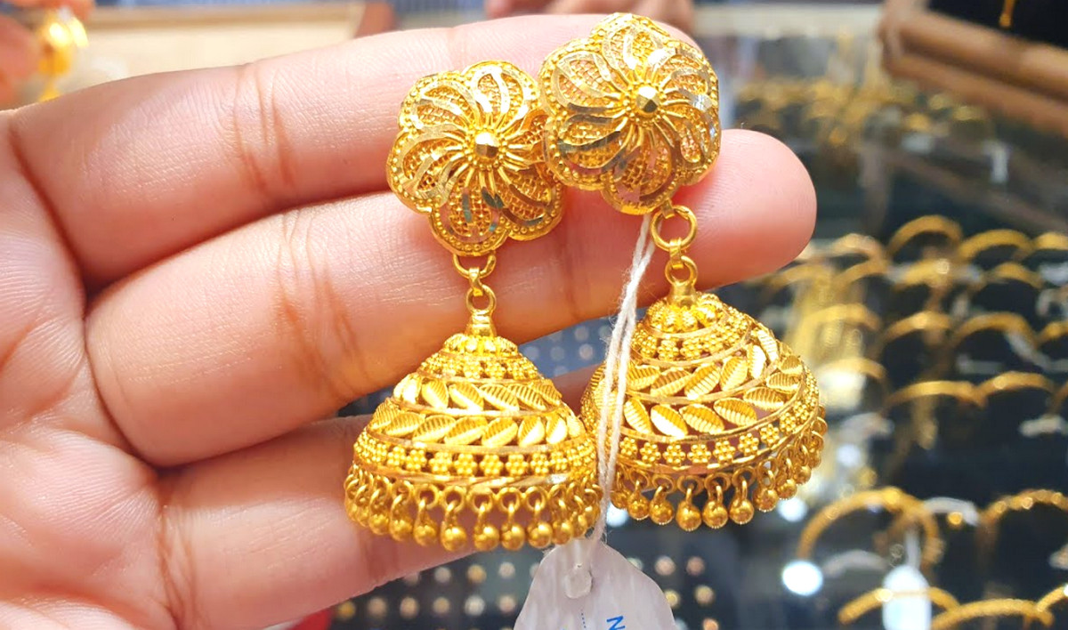 আজ এক ভরি ১৮, ২১, ২২ ক্যারেট সোনার দাম