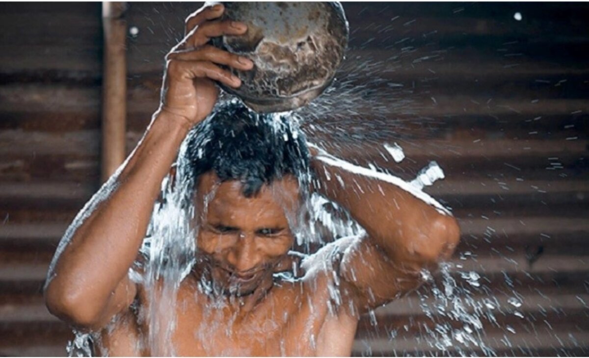 গোসল ফরজ হলে যে ৫টি কাজ করা সম্পূর্ণ নিষিদ্ধ