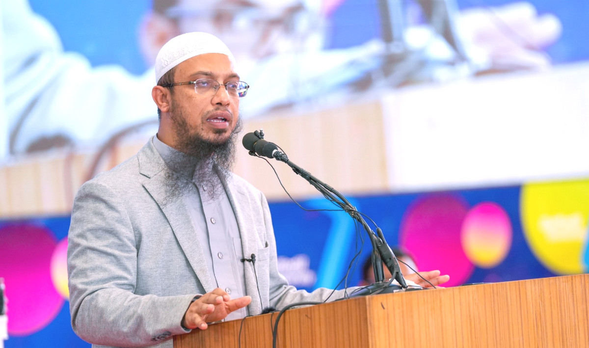 ২টি লক্ষণ দেখলে বুঝবেন আপনি কালো জাদুর শিকার