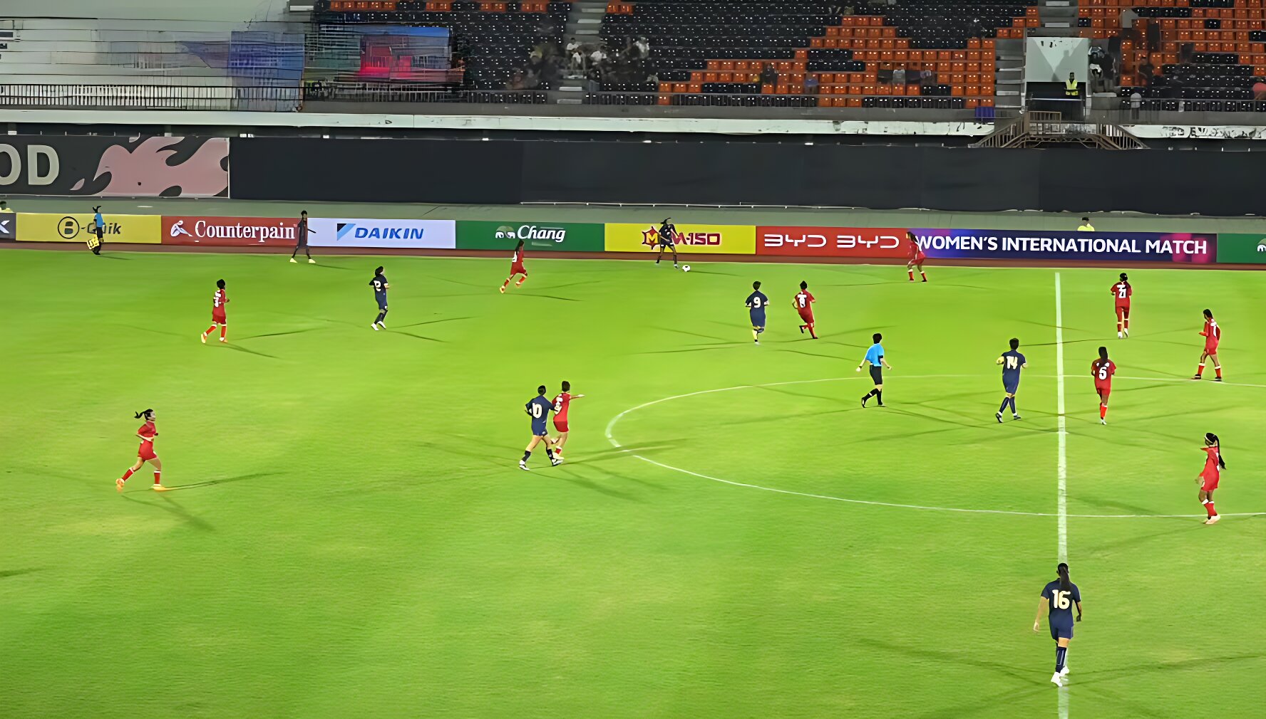 চলছে বাংলাদেশ বনাম থাইল্যান্ড ম্যাচ: সরাসরি দেখুন এখানে