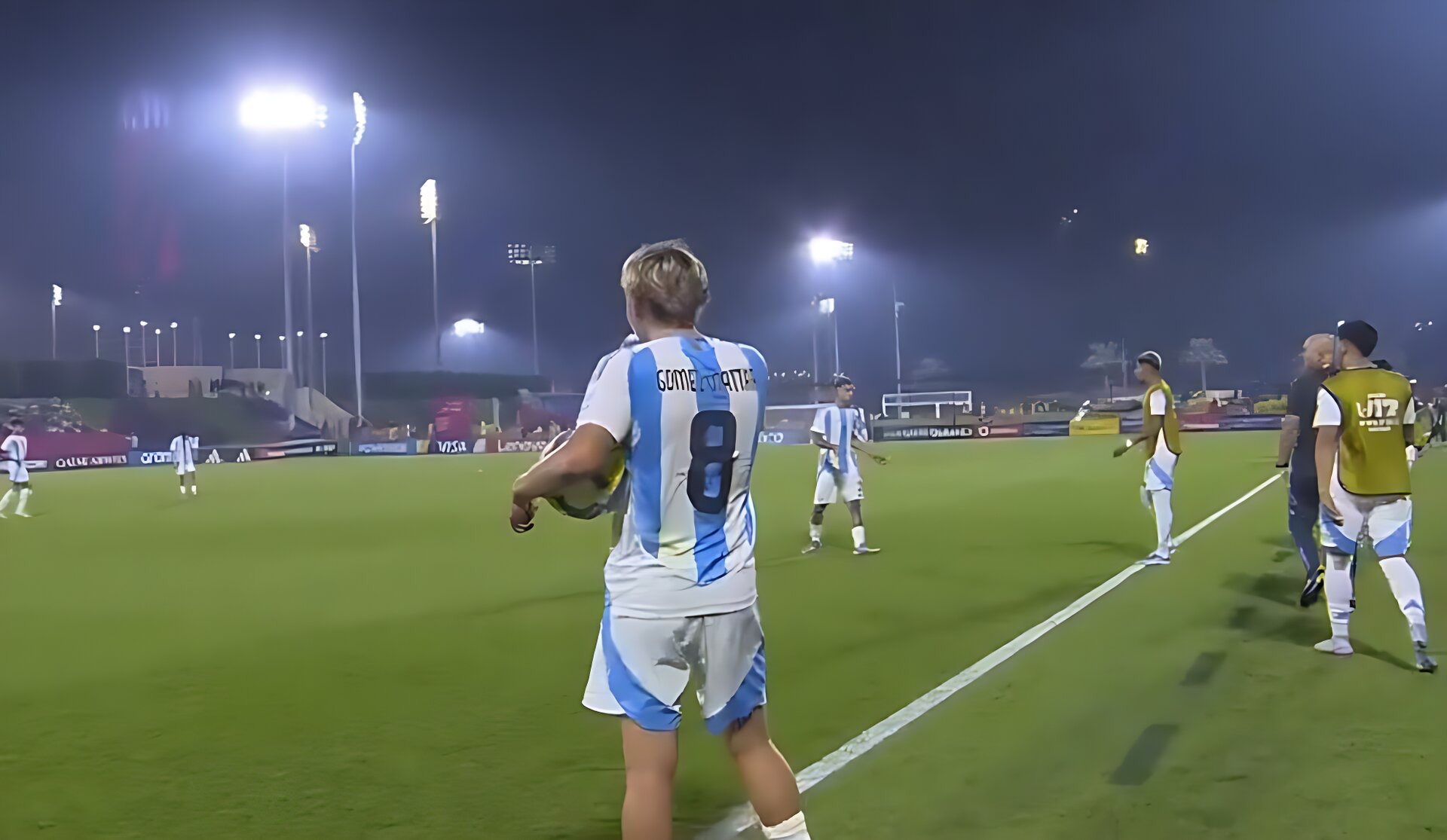 হাড্ডাহাড্ডি লড়াইয়ে শেষ হল আর্জেন্টিনা বনাম মেক্সিকো ম্যাচ