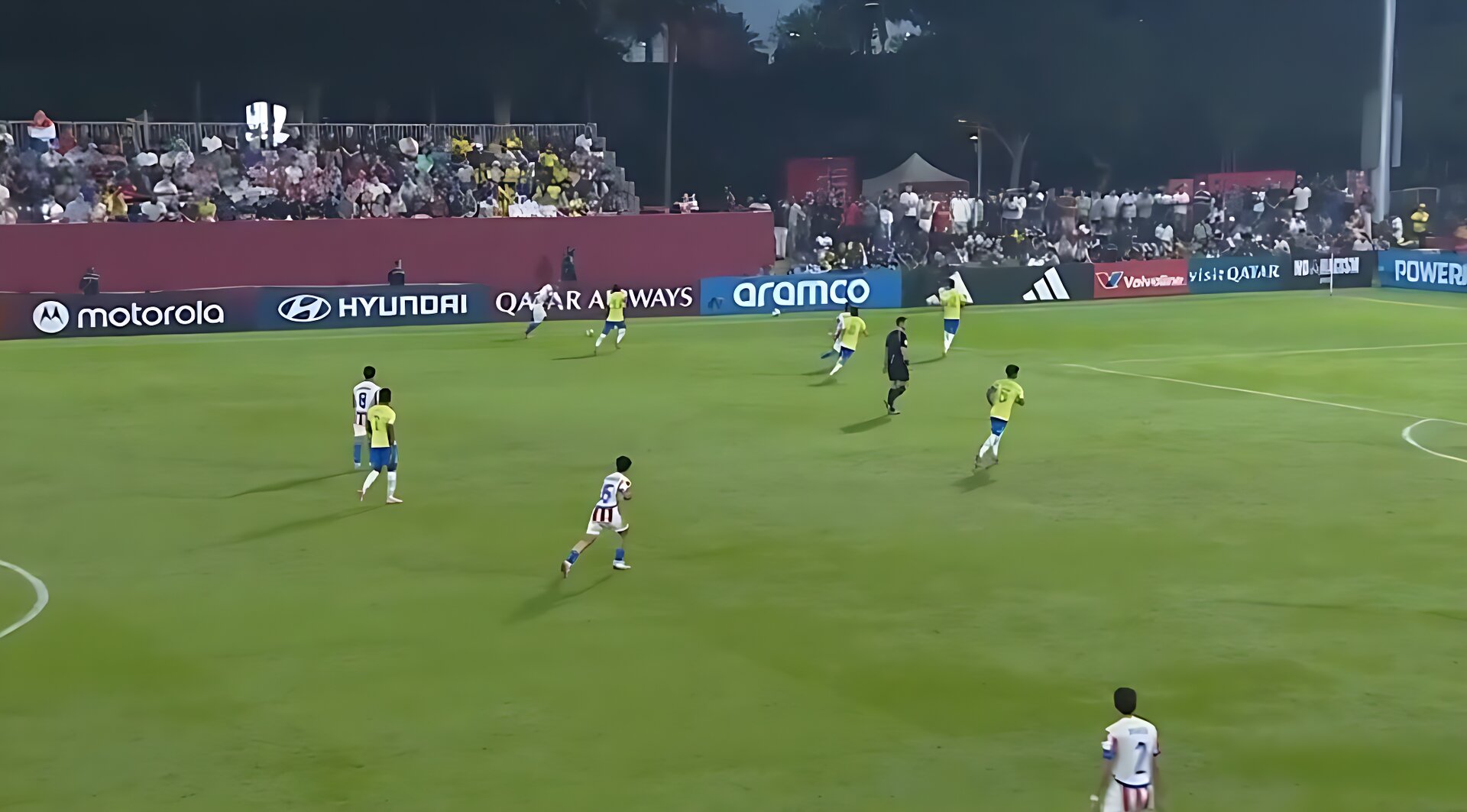 চলছে ব্রাজিল বনাম প্যারাগুয়ে ম্যাচের দ্বিতীয়ার্ধ, সরাসরি দেখুন এখানে