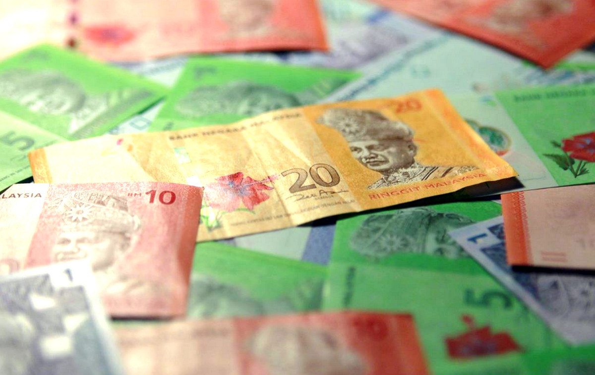 এক লাফে বাড়ল মালয়েশিয়ান রিংগিতের বিনিময় হার