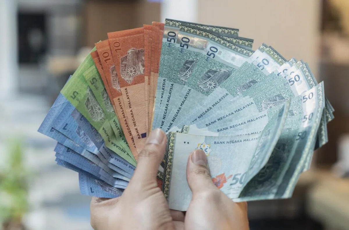 হু হু করে কমলো মালয়েশিয়ান রিংগিতের বিনিময় হার