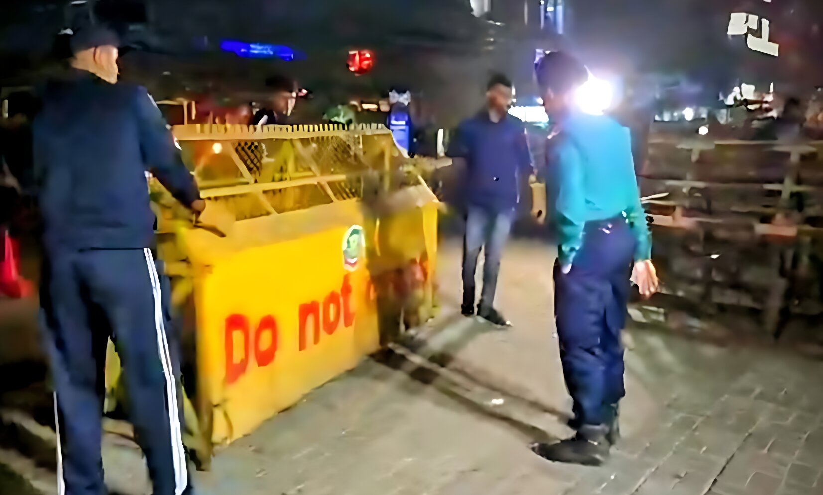 মধ্যরাতে এভারকেয়ার হাসপাতালে নিরাপত্তা জোরদার: যা জানা গেলো