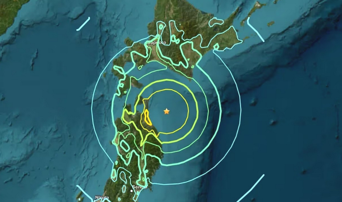৬.৭ মাত্রার ভূমিকম্প, সুনামি সতর্কতা