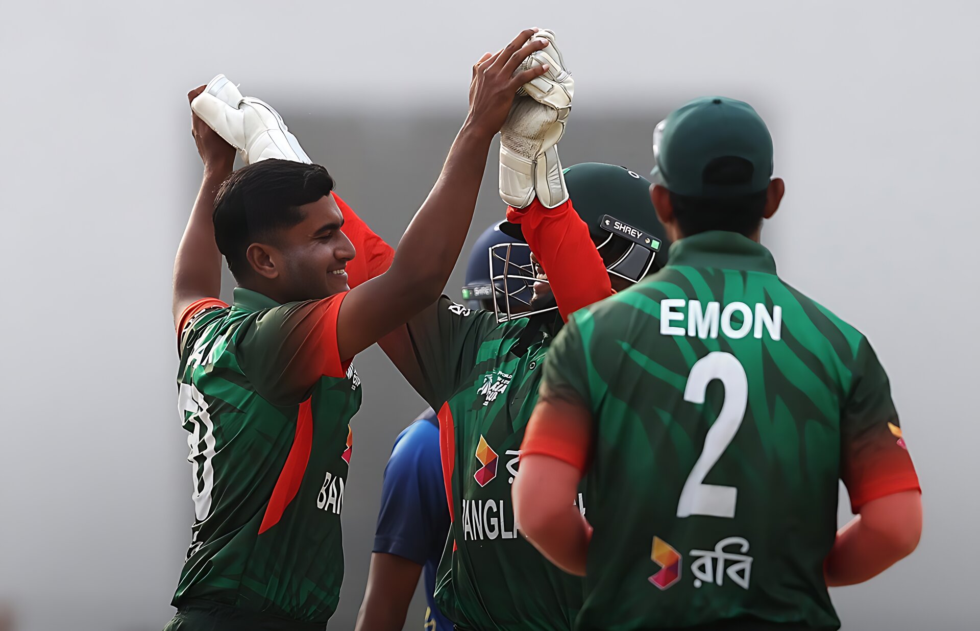 বৃষ্টির বাধা কাটিয়ে ৩টায় শুরু হচ্ছে বাংলাদেশ-পাকিস্তান ম্যাচ: (Live) দেখুন এখানে