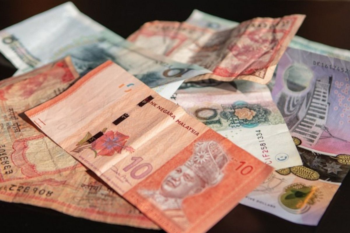 হু হু করে বাড়ল মালয়েশিয়ান রিংগিতের বিনিময় হার