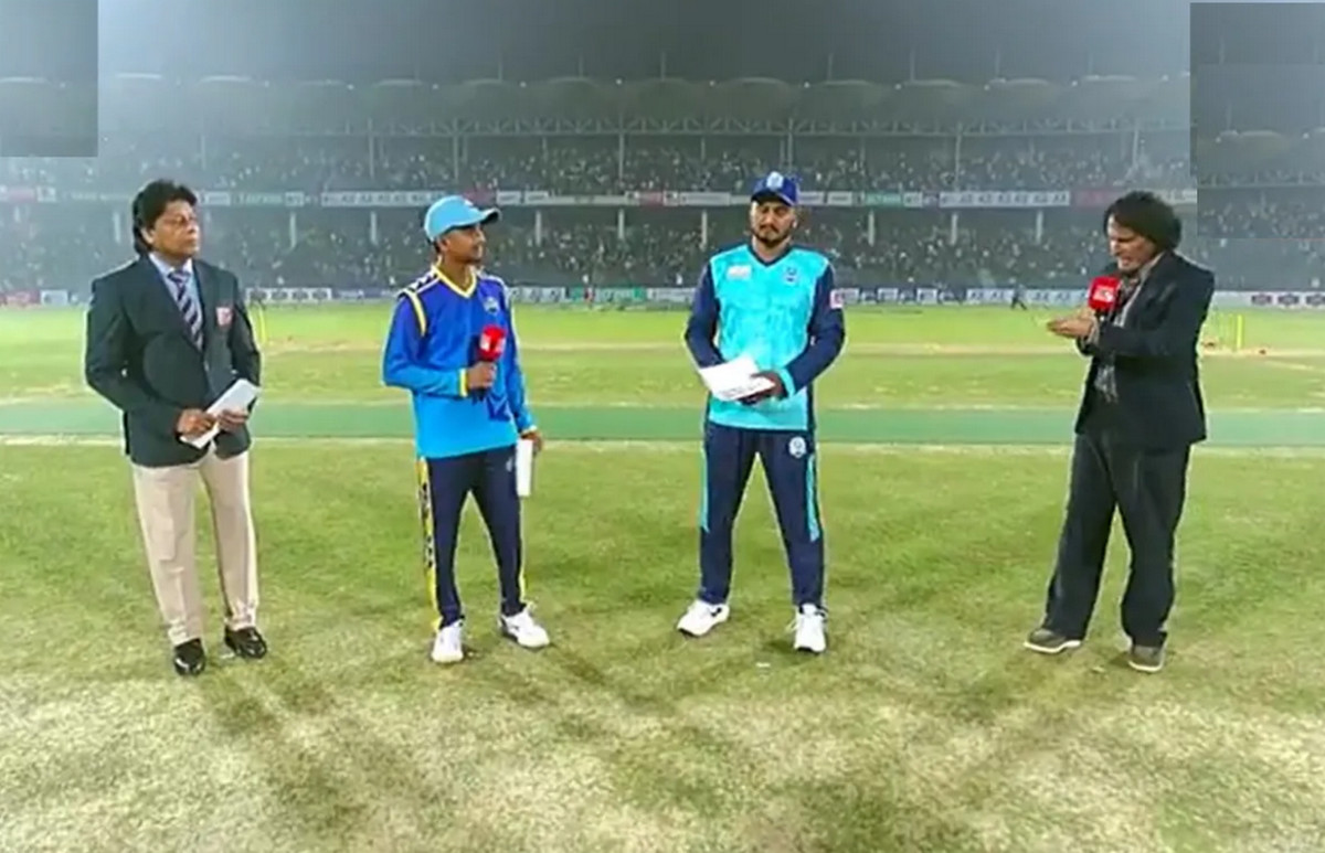 চলছে চট্টগ্রাম রয়্যালস বনাম নোয়াখালী এক্সপ্রেস ম্যাচ: (Live) দেখুন এখানে