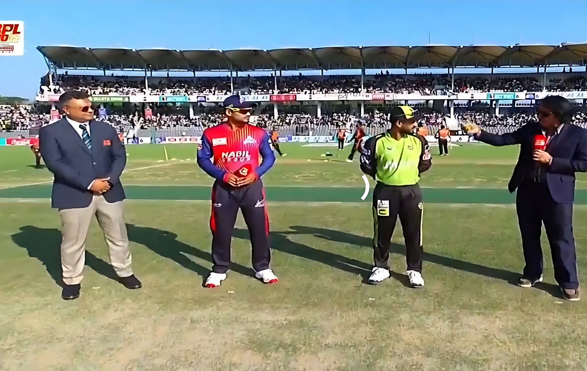 চলছে সিলেট টাইটান্স বনাম রাজশাহী ওয়ারিয়র্স ম্যাচ: (Live) দেখুন এখানে