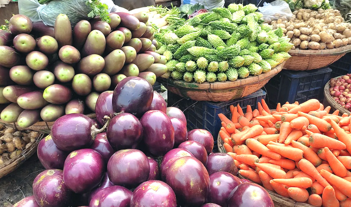 আজকের বাজারদর; রোজার আগে বাড়ল চিনির দাম
