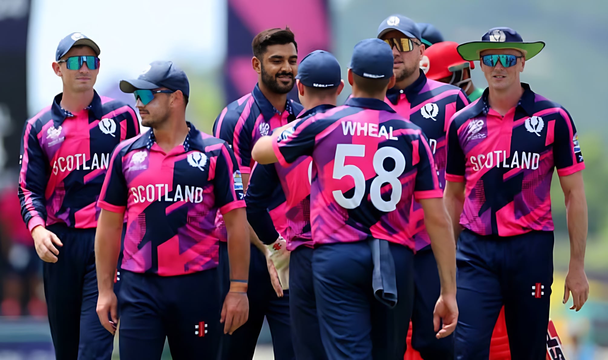 সুযোগ পেলেও কপাল পুড়লো স্কটল্যান্ডের