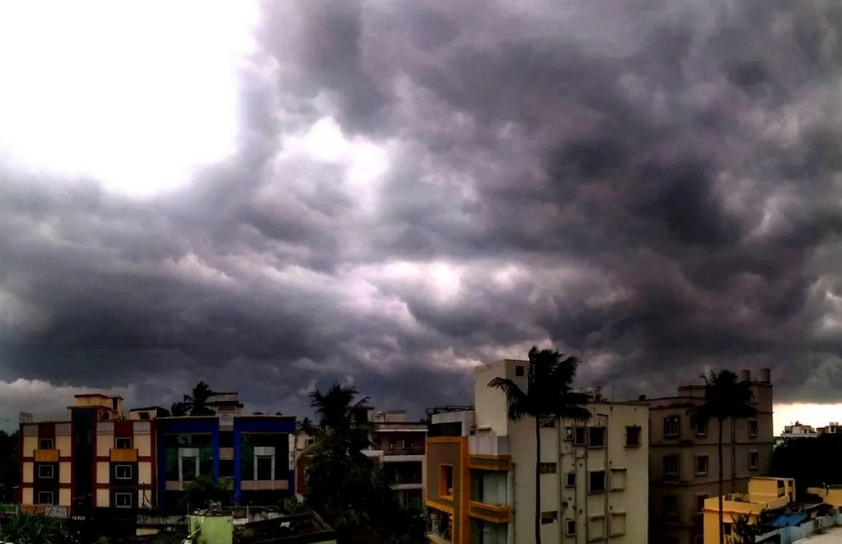 আগামী ২৪ ঘণ্টায় বৃষ্টির দেখা মিলবে যেসব জেলায়