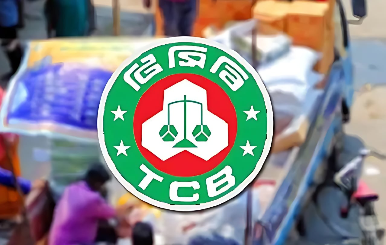 ৭০ লাখ স্মার্ট ফ্যামিলি কার্ড বিতরণ; যারা পাবেন