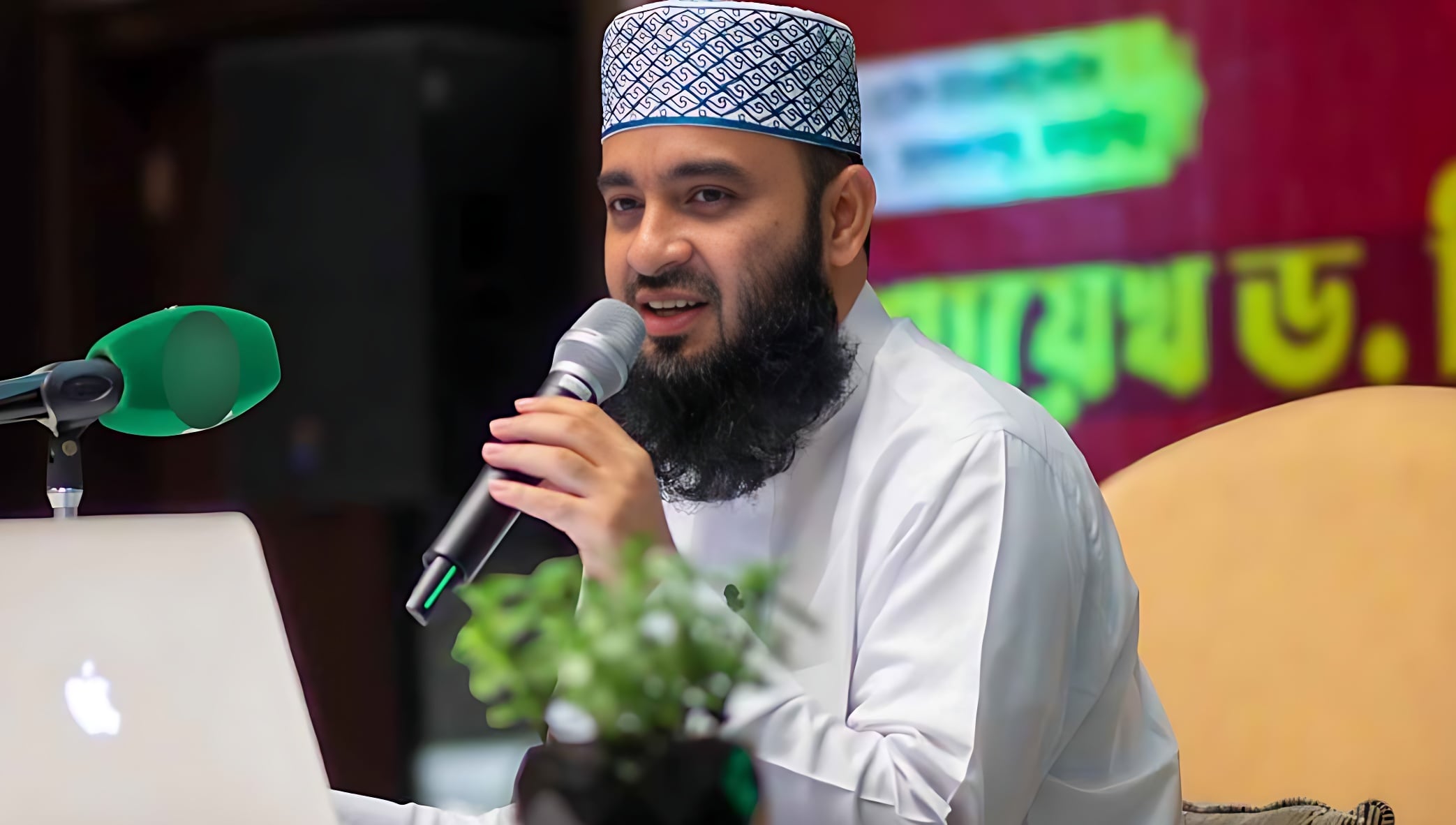 নির্বাচন নিয়ে দেশবাসীর উদ্দেশে আজহারীর বার্তা