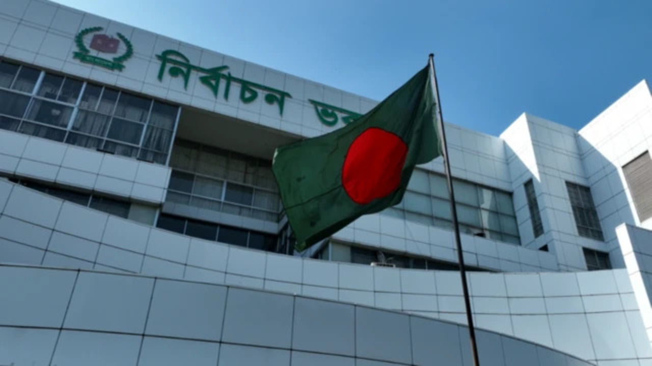 ভোট পুনঃগণনা নিয়ে যা জানাল নির্বাচন কমিশন