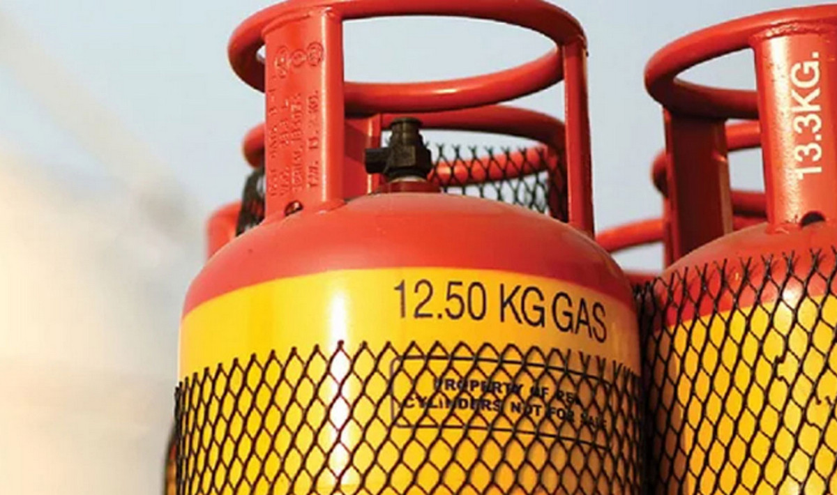 ৮২৫ থেকে ১২৩৫ টাকা: এলপি গ্যাসের দাম নিয়ে বড় খবর