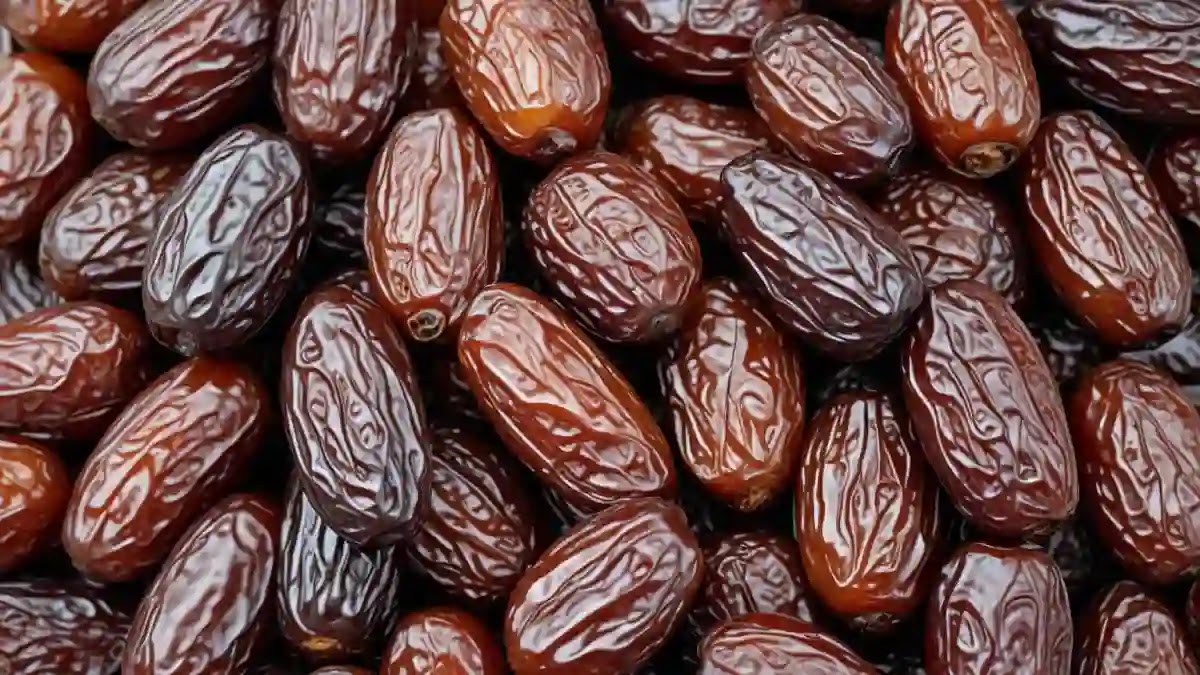 সৌদি আরবের উপহারের খেজুর কোন জেলায় কত? তালিকা প্রকাশ