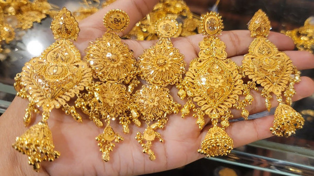 দেশের বাজারে আজকের স্বর্ণের দাম