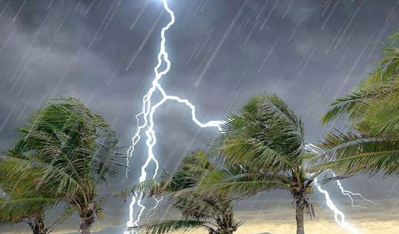 তিন বিভাগে কালবৈশাখীর দাপট: বজ্রসহ শিলাবৃষ্টির পূর্বাভাস