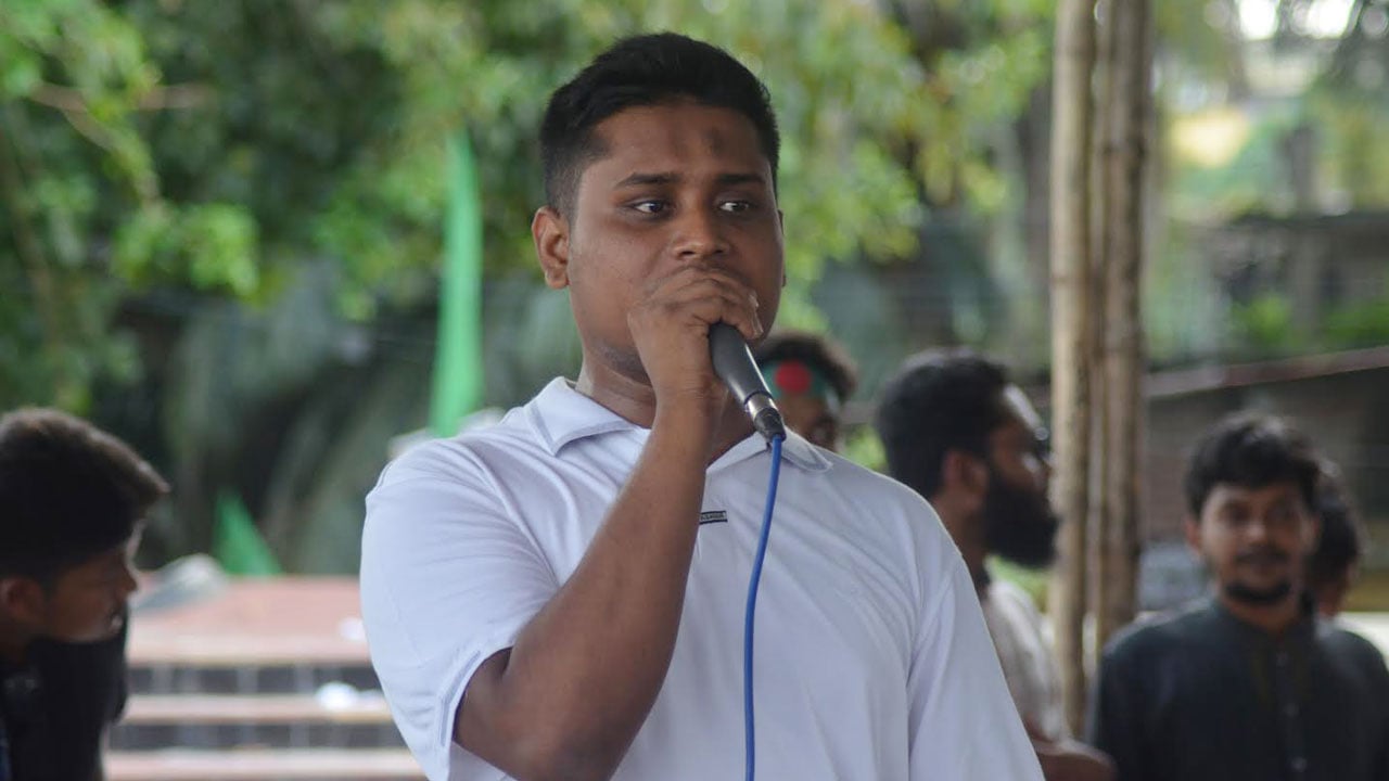 ঈদ বরাদ্দের ১০ লাখ টাকা খরচের তালিকা প্রকাশ করলেন হাসনাত