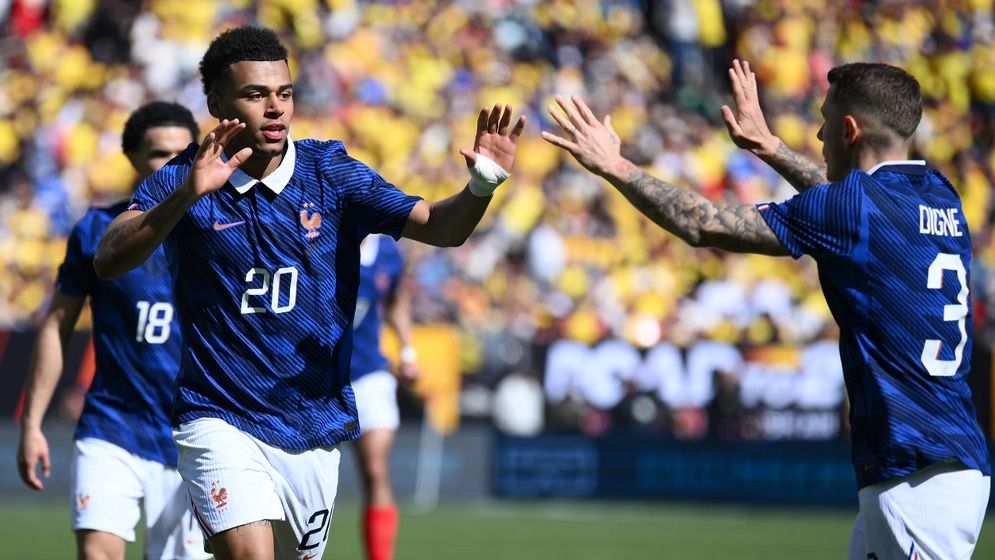 বেঞ্চের একাদশ নিয়ে ফ্রান্সের দাপুটে জয়