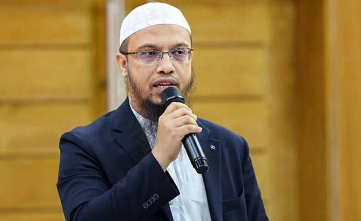 যে ৮ শ্রেণীর মানুষকে আল্লাহ ভালবাসেন