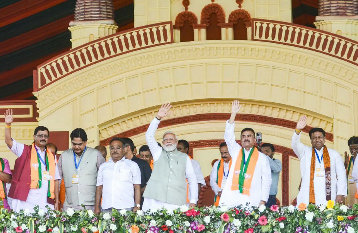 পশ্চিমবঙ্গে বিজেপি সরকারের শপথ কাল, নতুন মুখ্যমন্ত্রী নিয়ে জল্পনা