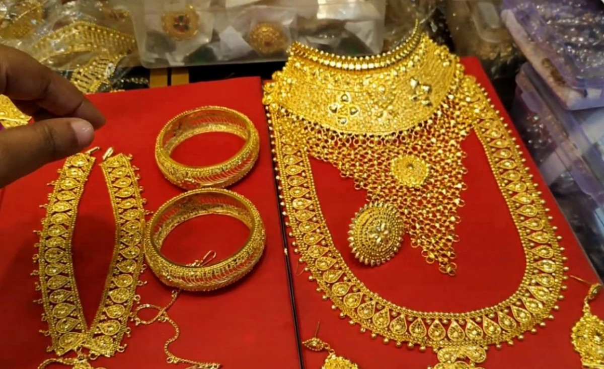 দেশের বাজারে আজকের সোনার দাম