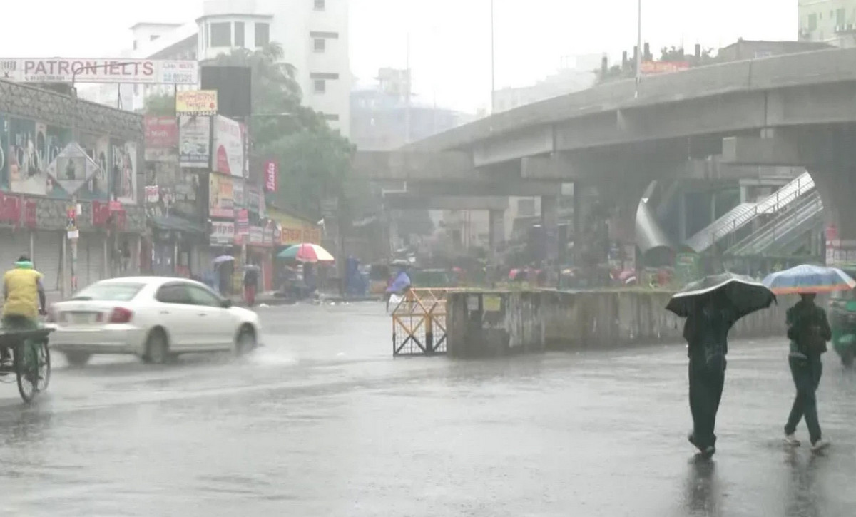 ফের বাড়তে পারে বৃষ্টি, কতদিন থাকবে জানাল আবহাওয়া অধিদপ্তর
