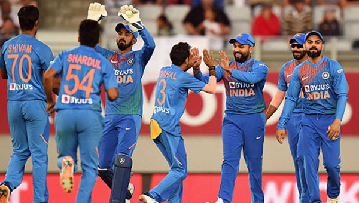 ভারতের টি-২০ দলে ডাক পেলেন দুই নতুন তারকা, বাদ পড়লো রোহিত,কোহলি ও বুমরাহ