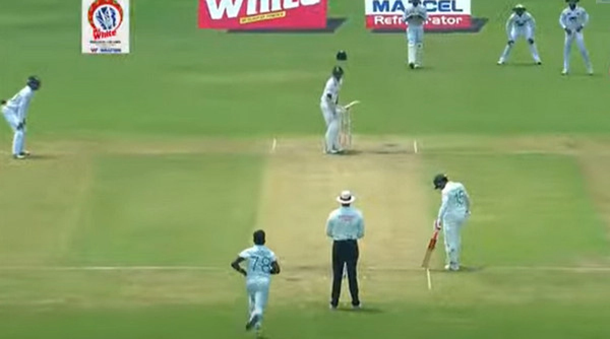 টাইগারদের জোড়া উইকেটের পতন, দেখে নিন সর্বশেষ স্কোর