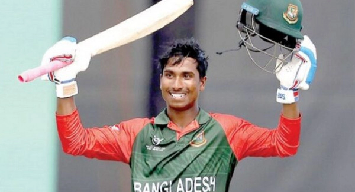 ৯ ছক্কায় ৬ চারে মাত্র ৪৩ বলে ঝড়ো সেঞ্চুরি হাঁকালেন আরিফুল