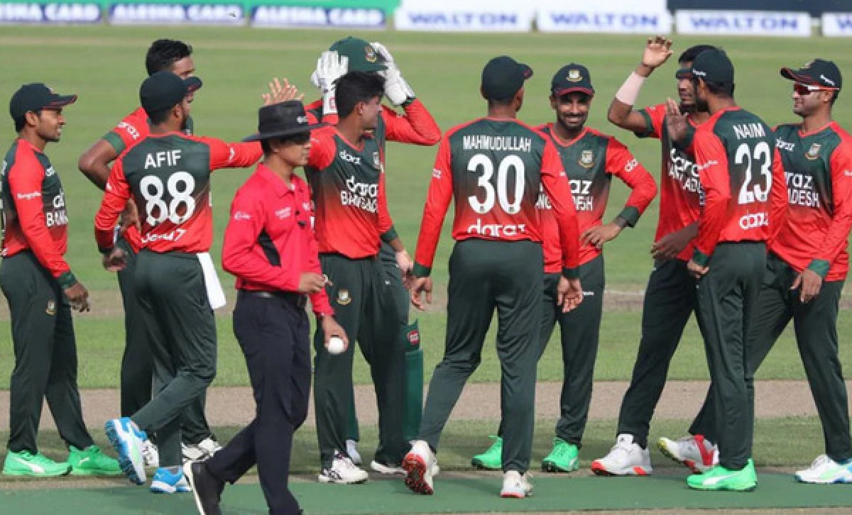 একাধিক চমক দিয়ে টি-২০ বিশ্বকাপে বাংলাদেশের ১৫ সদস্যের সম্ভাব্য স্কোয়াড