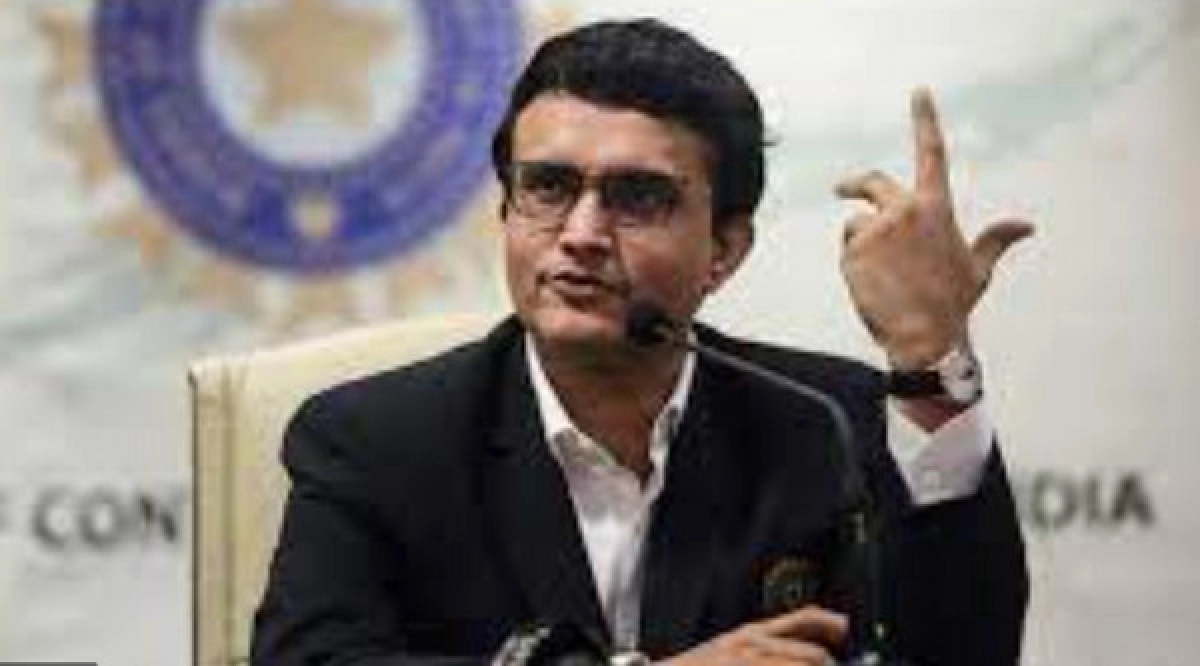 "কে রে এই পাগলটা"- রেগে গিয়ে সৌরভ