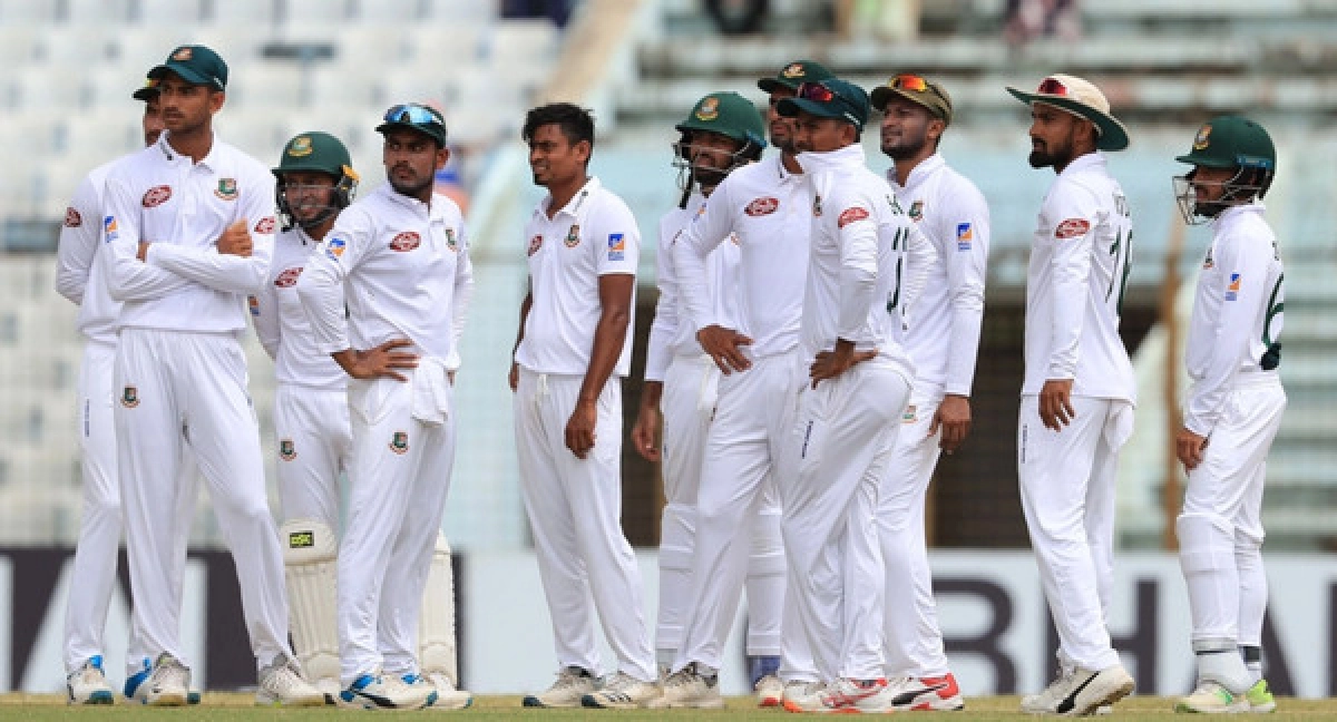 ৩৪ ম্যাচ পর টেস্ট দল থেকে বাদ পড়লেন টাইগার তারকা ব্যাটসম্যান