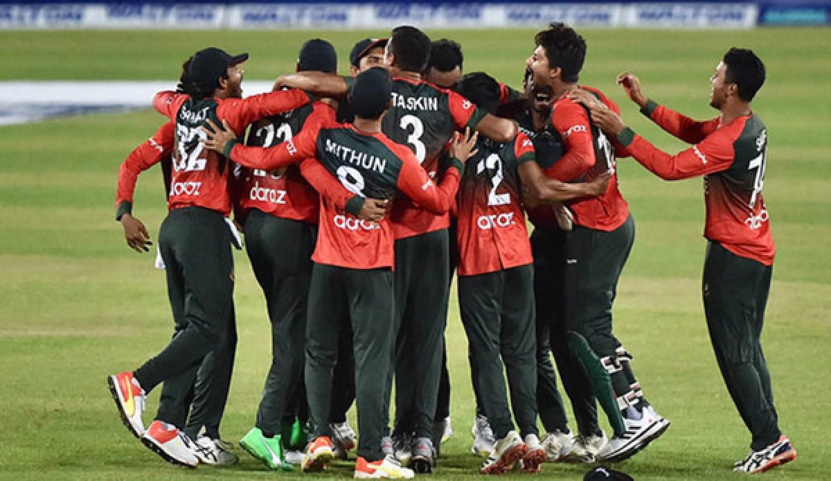 দলে যোগ দিতে দেশ ছাড়লো ৫ টাইগার ক্রিকেটার