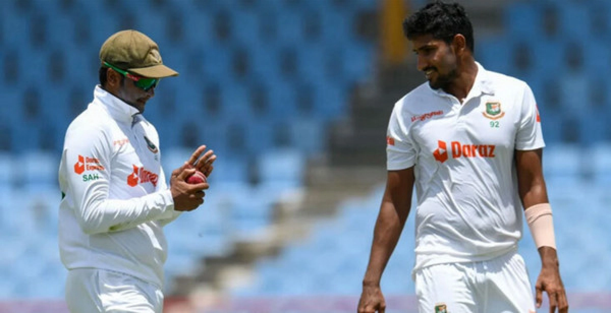 খালেদের তাণ্ডবের পরেও পিছিয়ে বাংলাদেশ, দ্বিতীয় দিন শেষে দেখে নিন সর্বশেষ স্কোর